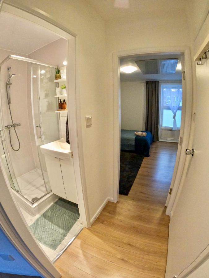 Lovely One Bedroom Flat In The Heart Of Londra Exterior foto